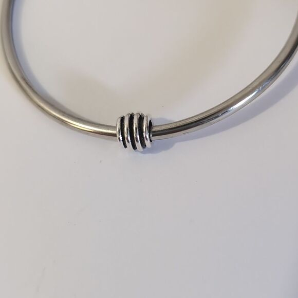 Silver Striped Spacer Charm for Pandora Style Bracelet - Picture 1 of 2